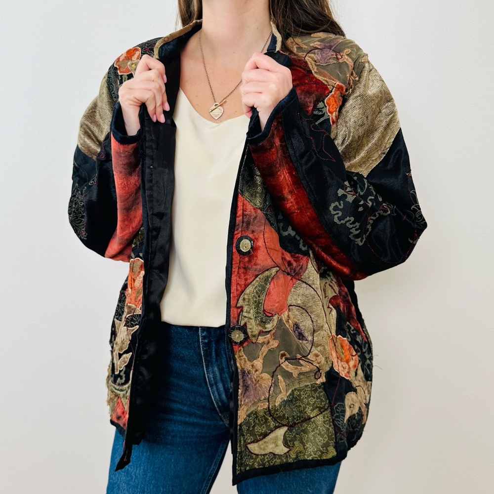 Vintage 1990s Quilted Embroidered Patchwork Blazer Jacket Abstract Print